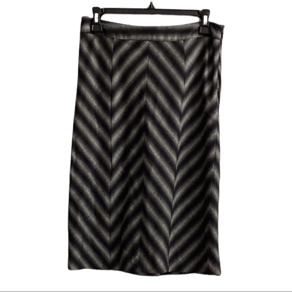 L.A.M.B. y2k Chevron Print Skirt